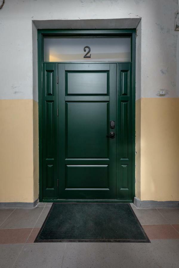 Kate'S Apartments In Old Riga Esterno foto